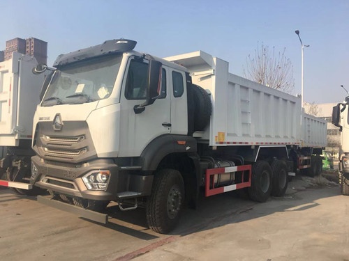 Sinotruk Howo N7 6x4 dump truck