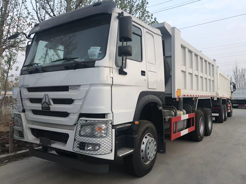 Sinotruk Howo dump truck export to Congo